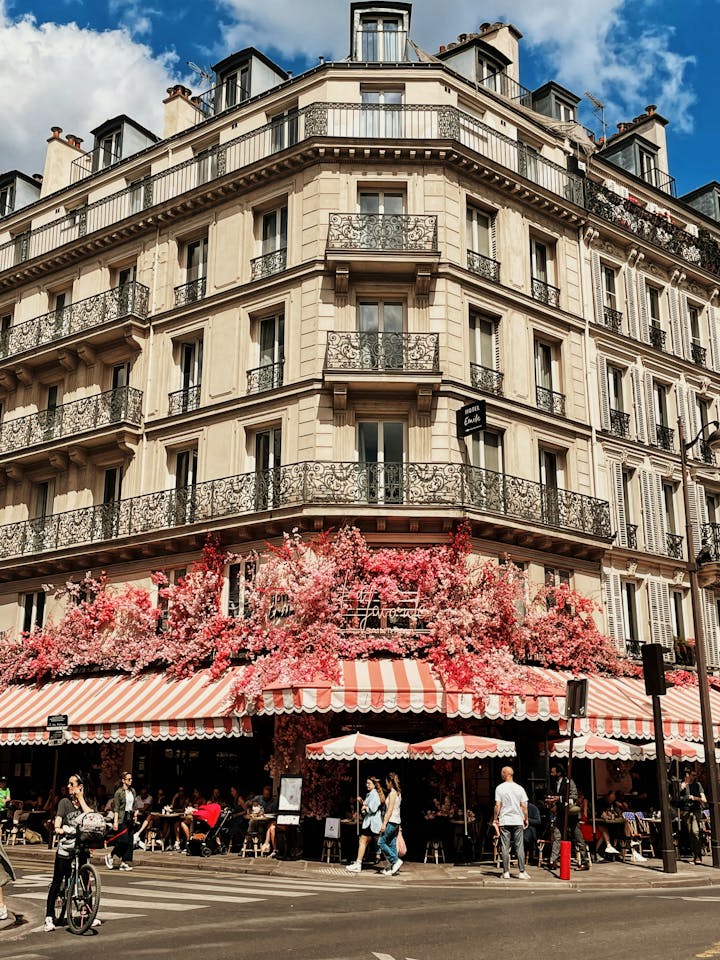 5 Best Areas To Open Pop-Up Store In Paris | xnomad