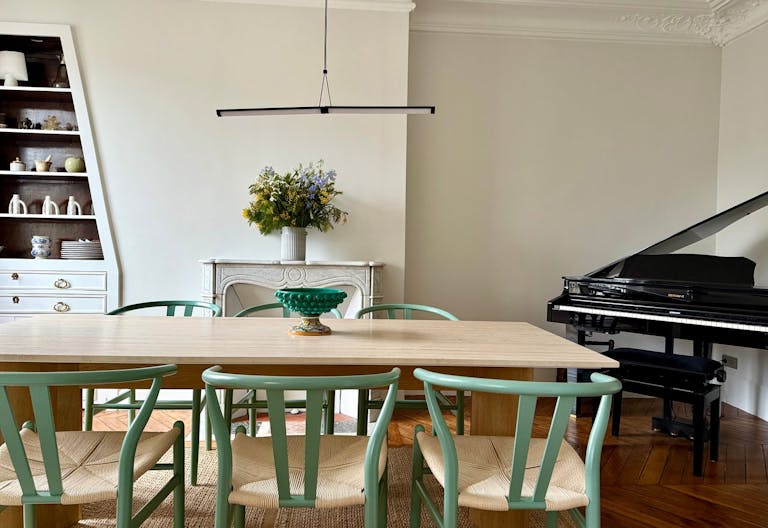 Bel appartement Haussmanien, alliant modernit� et cachet de l'ancien - Image 1