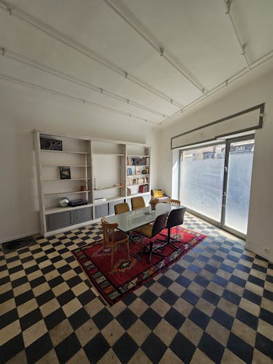 Boutique / espace polyvalent � belle de mai (atelier, expo, court) - Image 0