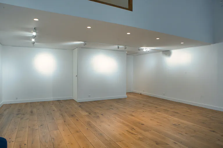 Spacious, streamlined gallery - your projects in the heart of the art district - Image 1