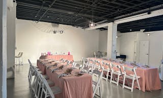 Loft-style event venue in West Town, Chicago - Image 16