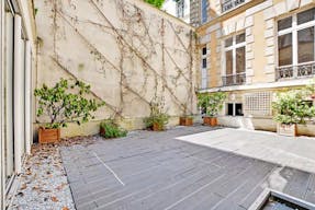 Hotel Particulier Etoile Kleber 661m2 - Image 1