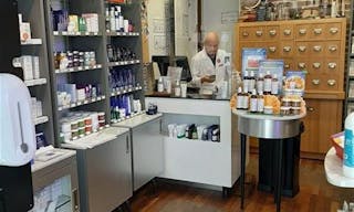 Prime Boutique Shop in Boulevard Saint-Germain - Image 5