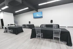 Modern New Renovated Event Space in Sayreville, NJ - Image 8