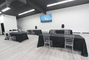 Modern New Renovated Event Space in Sayreville, NJ - Image 8