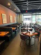 Amazing vibes in this restaurant for your events - Image 0