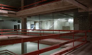 Industrial Space in the heart of Paris - Image 1