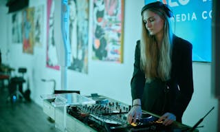 Modern Event Space/Art Gallery/Production Studio - Image 7