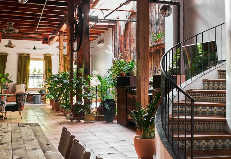 Mediterranean House with Rooftop Patio - Image 4