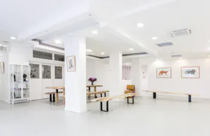 Rue de Bagnolet pop-up Galerie - Image 1