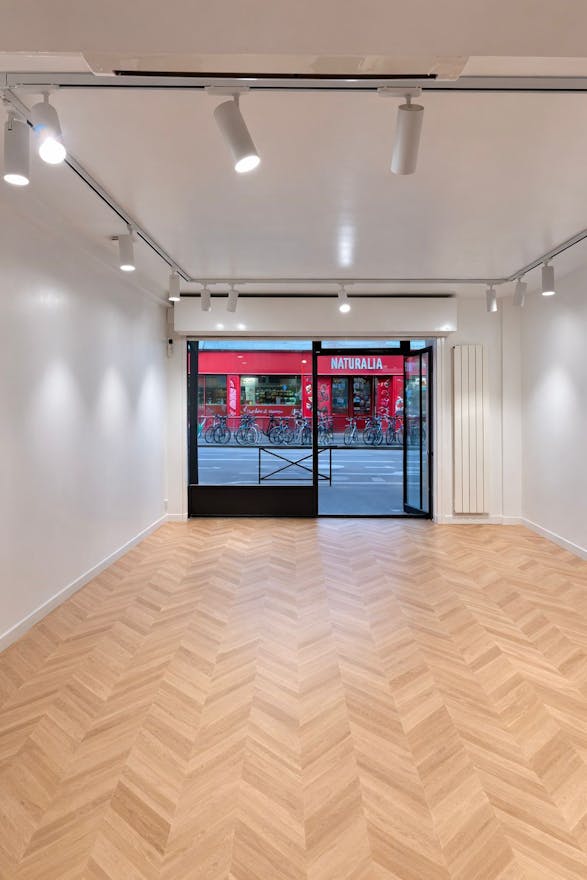 Boutique Éphémère Exclusif au Marais - Image 0