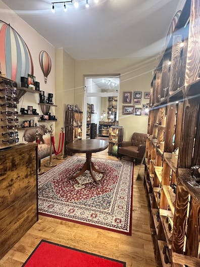 Attraktive Shop- & Eventfläche im Herzen von Prenzlauer Berg – Rykestraße - Image 2