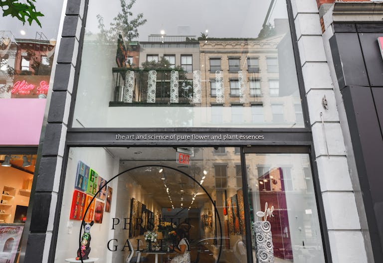 Posh 3 floor Soho space for gallery, pop-up shops and showrooms - Image 0