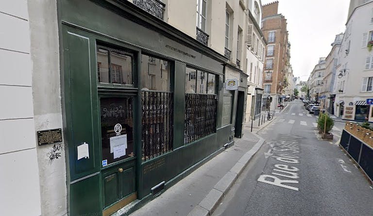Boutique Shop/Art Gallery in Heart of Le Marais - Image 0