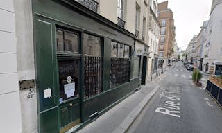Boutique Shop/Art Gallery in Heart of Le Marais - Image 0
