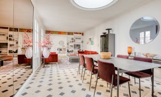 Superb Mansion in the 6th arrondissement of Paris - Image 7