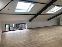 LOFT BAS-MONTREUIL PLACE DU MARCHE: EVENT EXPO SHOOTING SHOWROOM  - Image 6