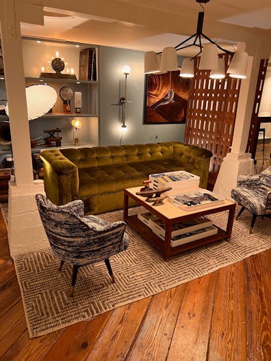 A modern retail space with attached garden and garden office - Image 2