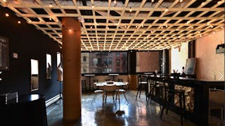 Beautiful Bar Open To New Tenants - Image 1