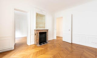 Showroom Rue de Rivoli Paris - Image 5