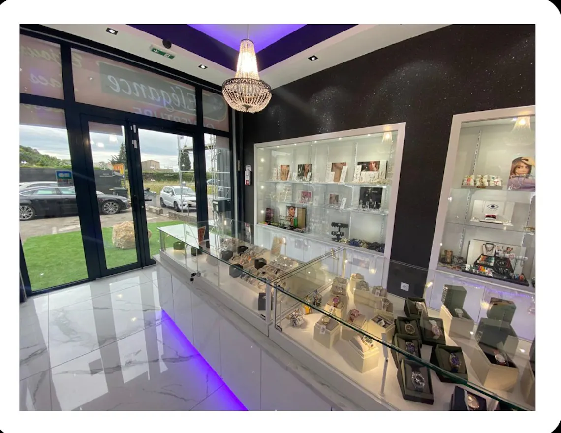 Une charmante boutique pop-up store de 50 m² à Alès - Image 1