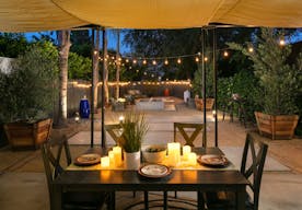 Modern Oasis Luxury Estate - Image 0