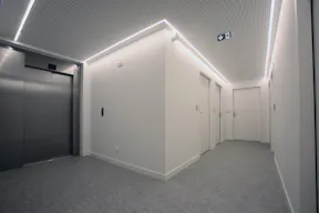 Bureau privatif et acc�s aux communs, dans un immeuble d'architecte au coeur des Chartrons � Bordeaux - 19M2 - Image 9