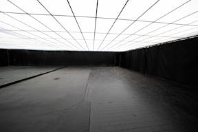 Metro 2 - Infinity room with RGB ceiling - Image 7