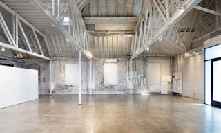 Beautiful Warehouse in South Park - Image 4