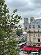 Large Office Apartment In the heart of Paris - Image 6