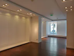 Prime Location Boutique - Triangle d'Or Paris - Image 17