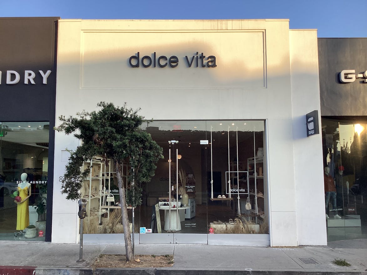 SHORT-TERM Melrose Avenue - Image 0