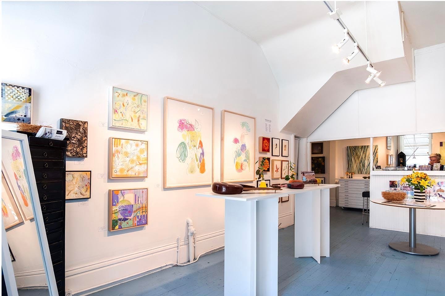 Modern Pop-Up Gallery in Nob Hill