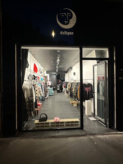  Espace pop up , très fréquenté et très bien situé - Image 0