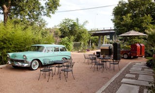 Swoop House in East Austin - Image 18