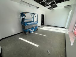 North park warehouse - Image 6