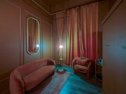 Upscale Loft on 5th with Furnished Rooftop & Fireplace, Sound System, Custom Lighting, Kitchen & Staff Provided - Image 8