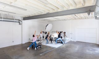 Studio in Los Angeles - Image 5