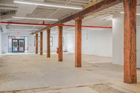 Prime Dumbo Retail - Image 0