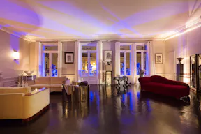 Chic Parisian Apartment – Fashion Showroom, Paris Champs-Élysées  - Image 19