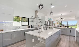 Super Mansion with Los Angeles 360 Views - Image 22