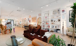 Fashion Pop-up store/Front Store/ Design & Artist Loft in Prime Williamsburg - Image 5