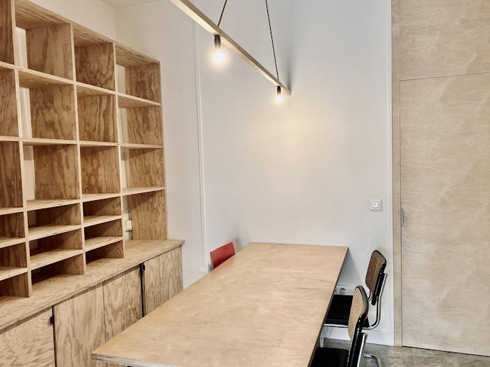 Boutique Paris 3 - Image 4