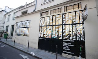 Showroom on Rue Charlot - Image 1
