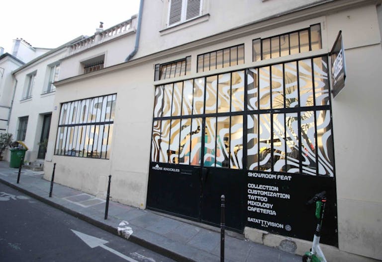 Showroom on Rue Charlot - Image 1