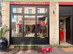 Charmante boutique de 40m2 dans le centre historique de Rouen, idéale pour un pop up store - Image 1