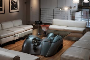 Stunning Mezzanine Lounge Overlooking Classic Car Showroom - Image 9