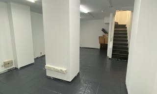 Exciting Pop-Up Store Opportunity in the Heart of Paris! - Image 5