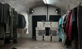 Prestigious Boutique in Le Marais - Image 12