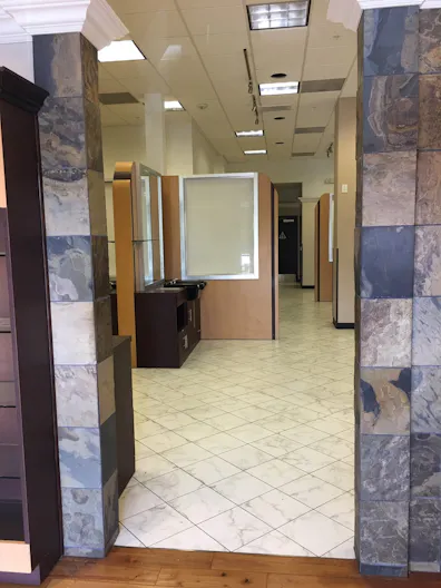 Retail Space in Huntington Beach - Image 4